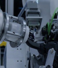 flexiv robot doing steer in car calibration